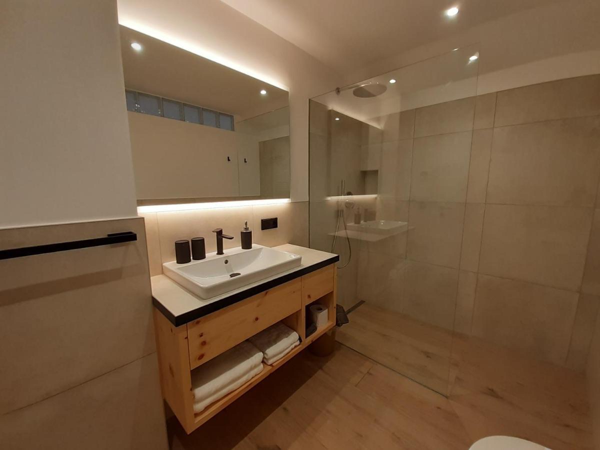 Haus Talblick "Wallbug" Ferienwohnung 1 Натурно Екстериор снимка